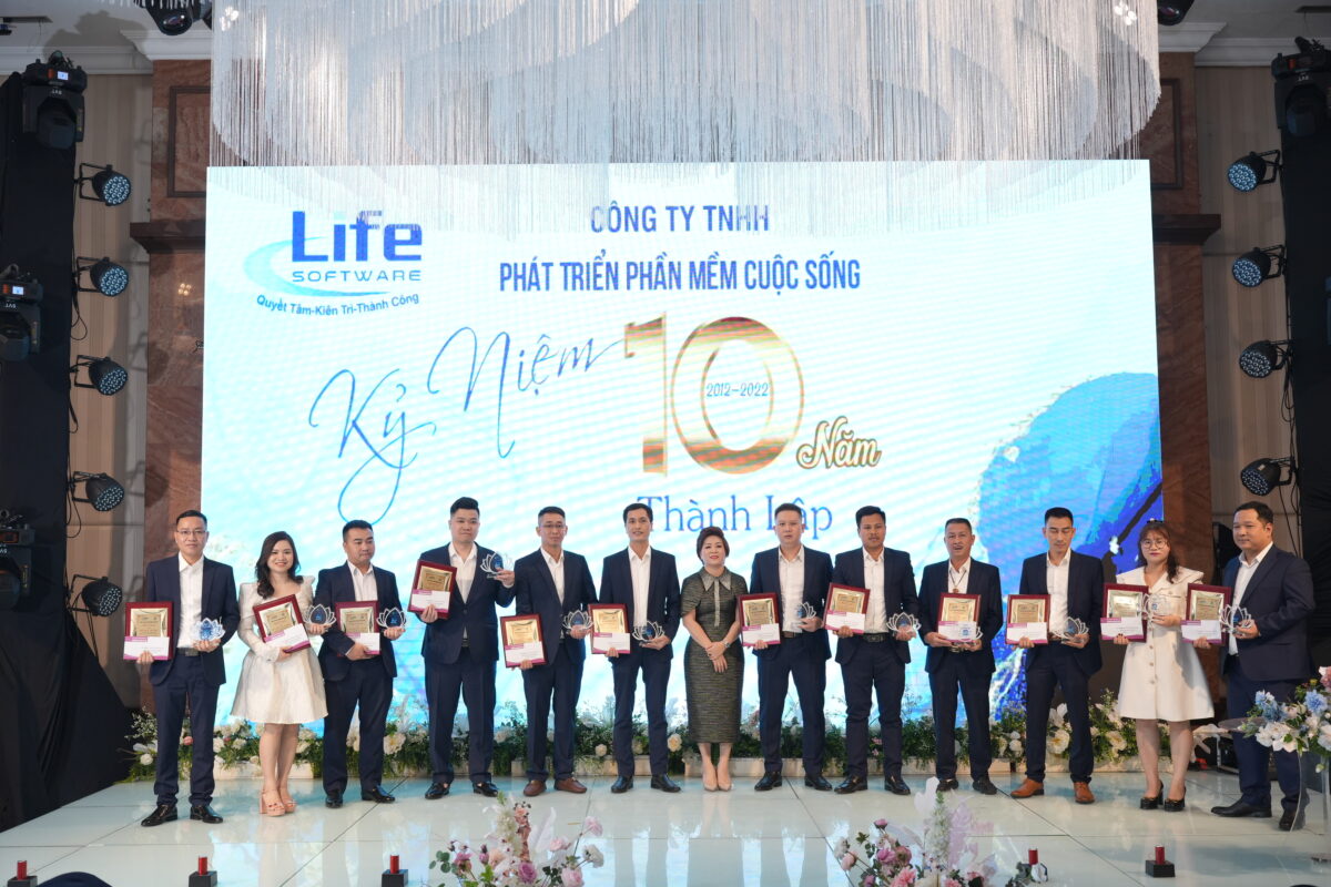 Kỷ niệm 10 năm thành lập LifeSoftware (27/12/2012 - 27/12/2022) 10