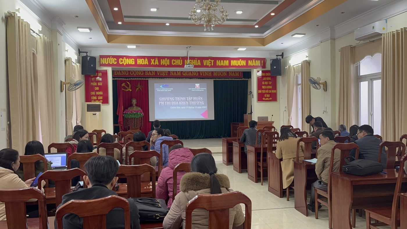 Hội nghị tập huấn Phần mềm Thi đua Khen thưởng tỉnh Tuyên Quang 16